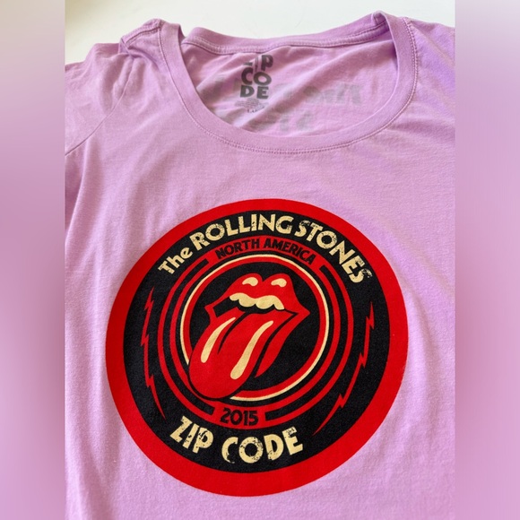 2015 Rolling Stones lilac band t-shirt - sz. Large - Picture 2 of 5